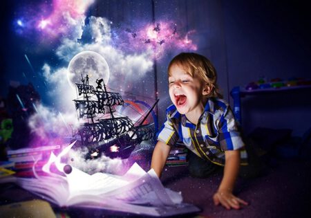خیال پردازی بزرگترین لذت کودکی