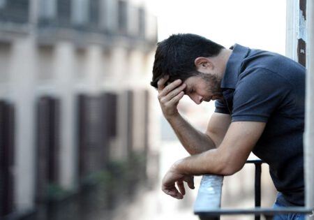 بازدید کننده عزیز ، تو با غمها ، رنجها و مشکلاتت چه می کنی؟